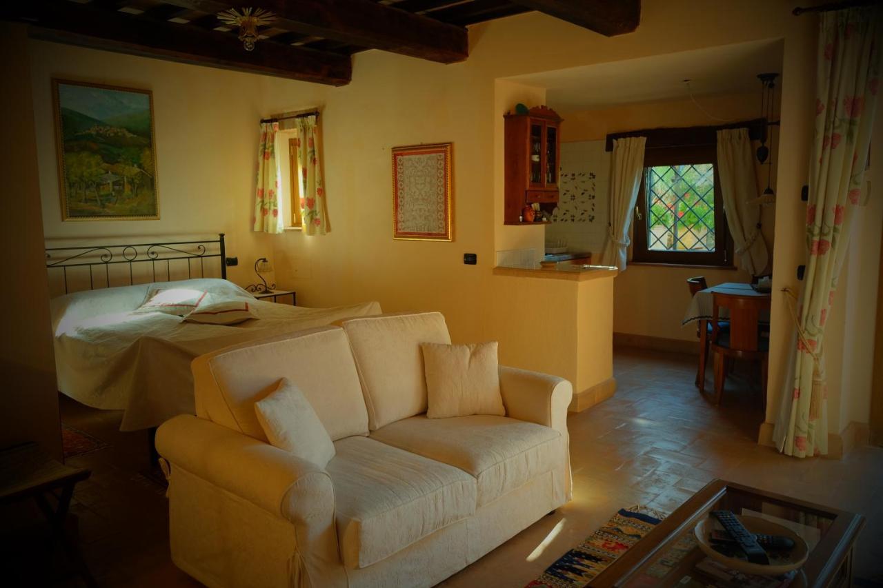 Fonte Magia Bed & Breakfast Castel de' Fiori Bagian luar foto