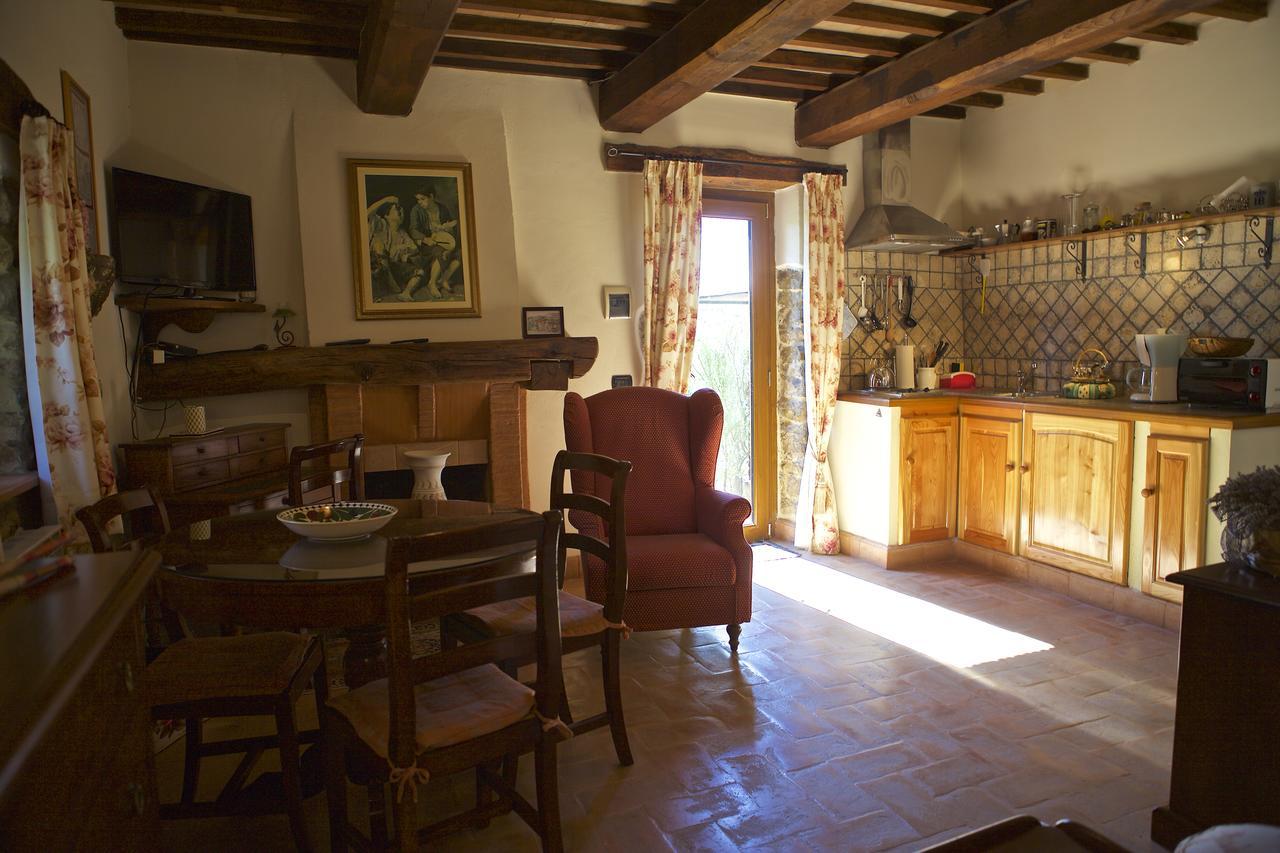 Fonte Magia Bed & Breakfast Castel de' Fiori Bagian luar foto