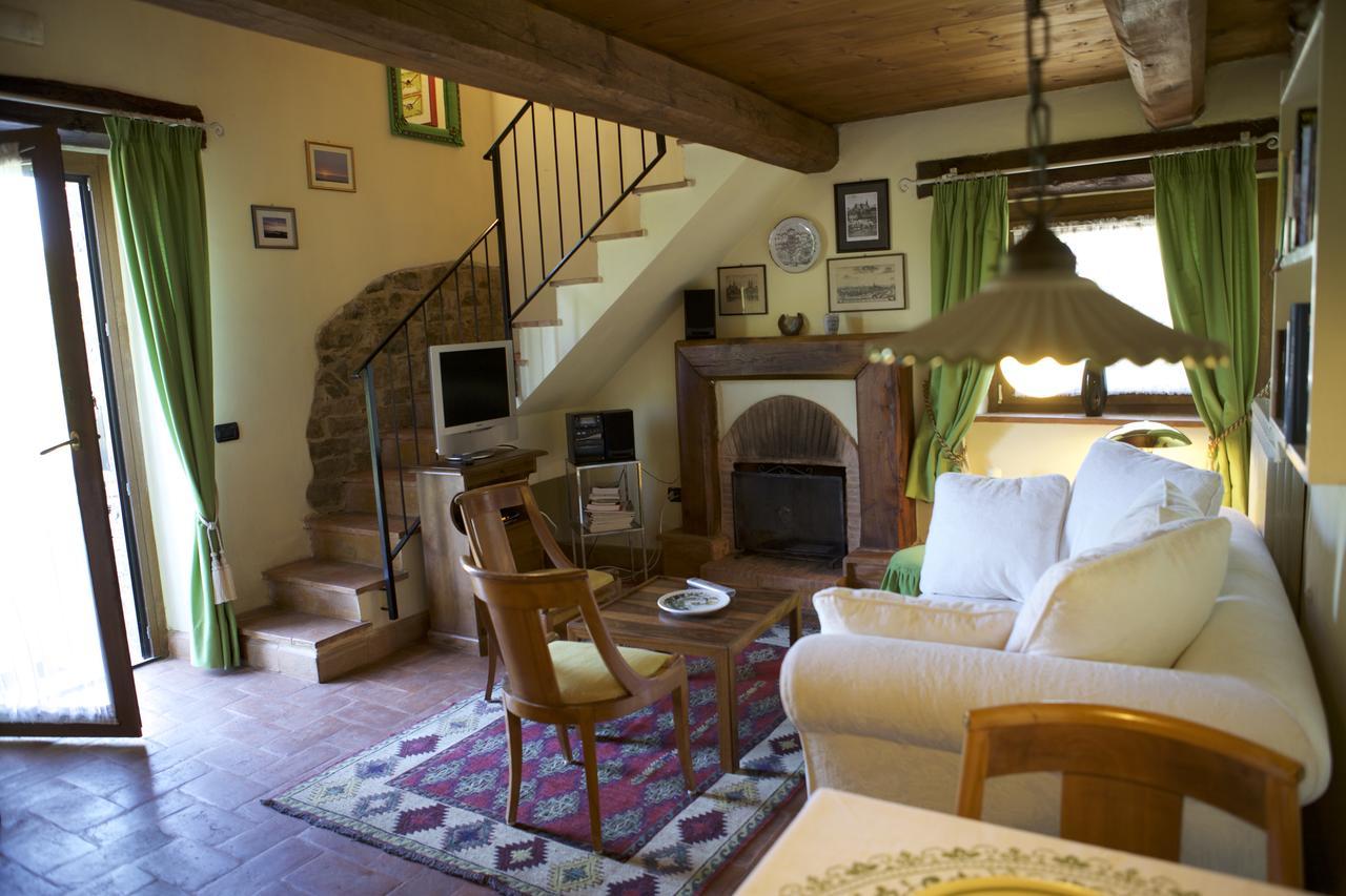 Fonte Magia Bed & Breakfast Castel de' Fiori Bagian luar foto