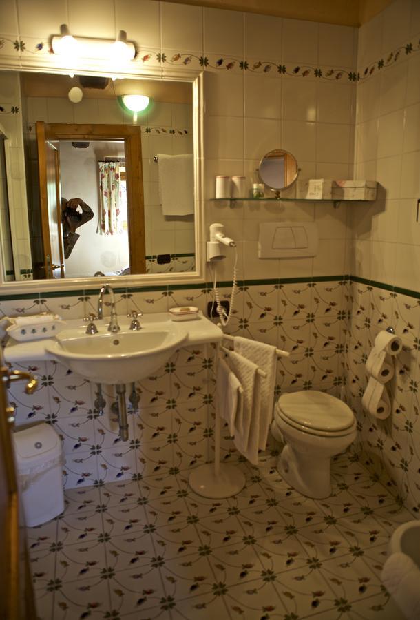 Fonte Magia Bed & Breakfast Castel de' Fiori Bagian luar foto
