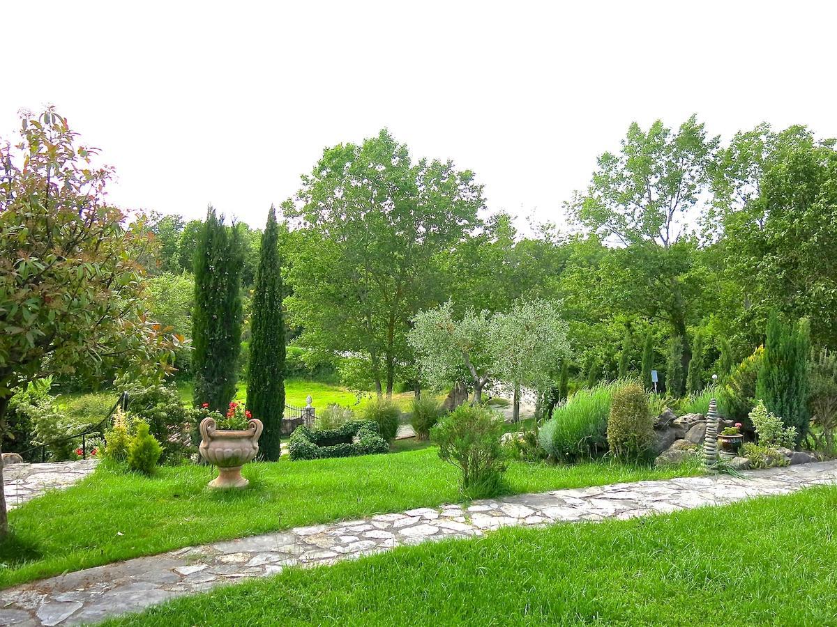 Fonte Magia Bed & Breakfast Castel de' Fiori Bagian luar foto
